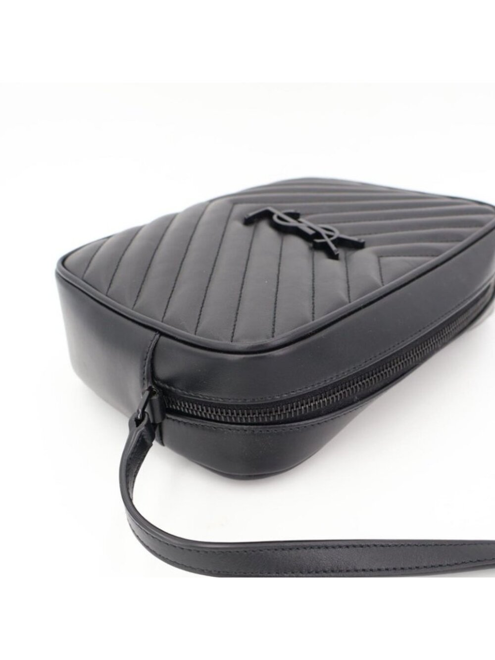 Saint Laurent Black Shoulder Bag - Picture 5 of 9